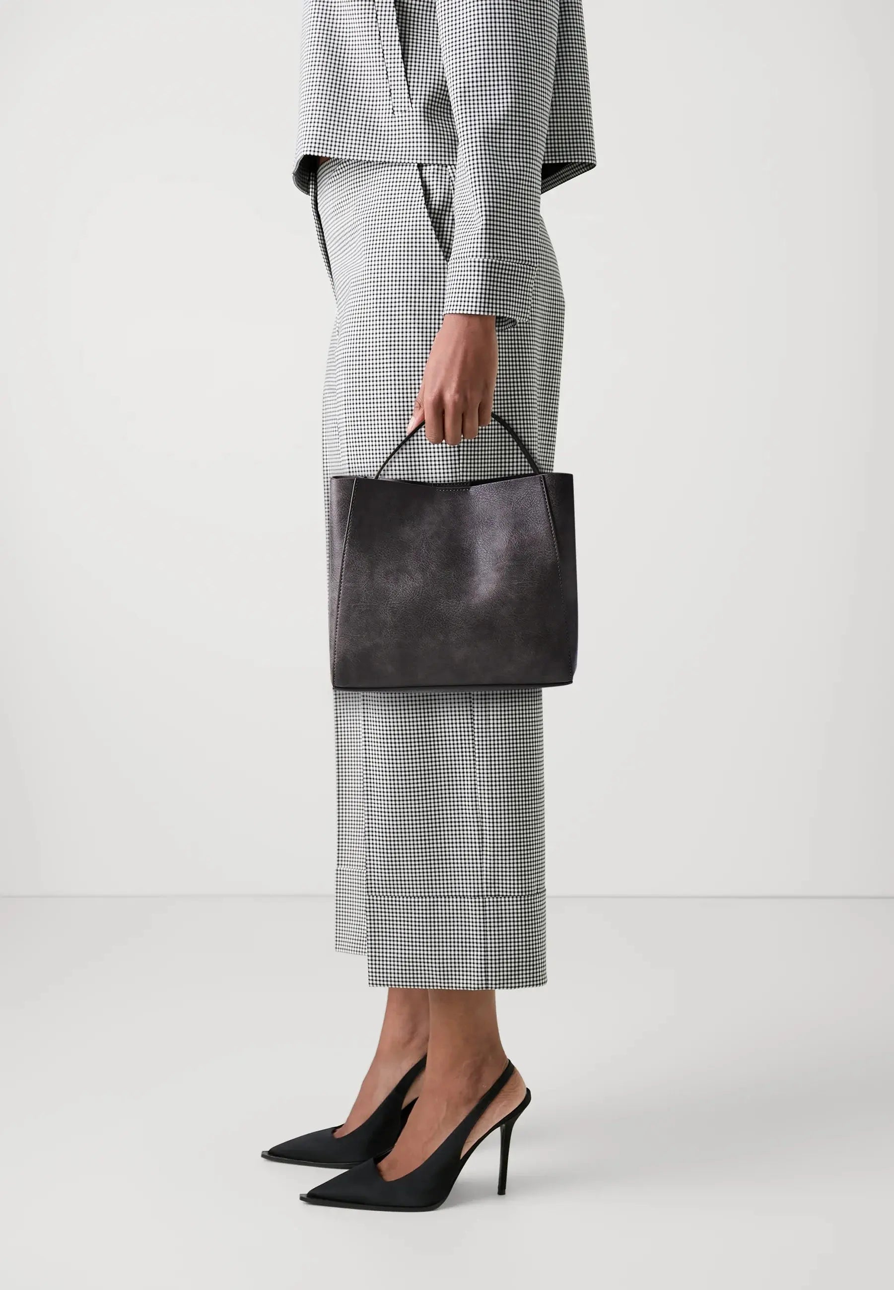 Midi Bag - Sac à main - washed grey Gina Tricot