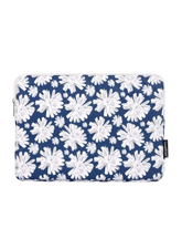 PETAL PATTERNED COMPUTER COVER